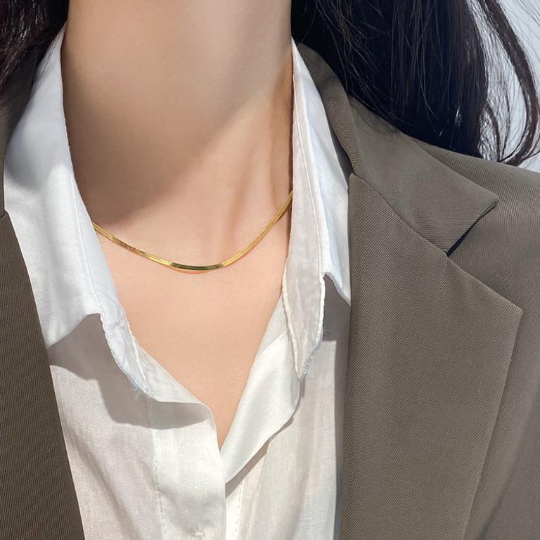Thin Snake Chain Necklace – Elegant Stainless Steel Jewellery for Women